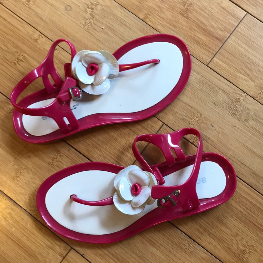 BCBG girls pink and white rubber sandals